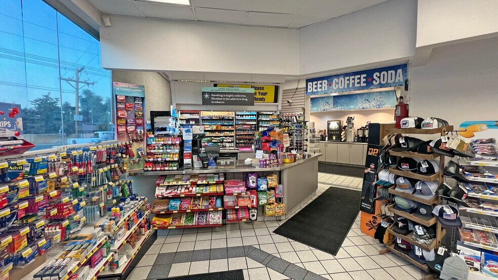 More Photos Of 2995 E Fort Union Blvd, Salt Lake City Convenience Store For Sale