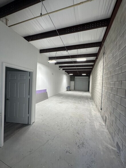 More Photos Of 500 NW University Blvd, Port Saint Lucie Unknown For Lease