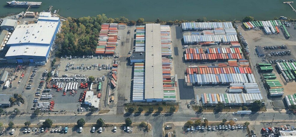 More Photos Of 36 N Hackensack Ave, Kearny Truck Terminal For Lease