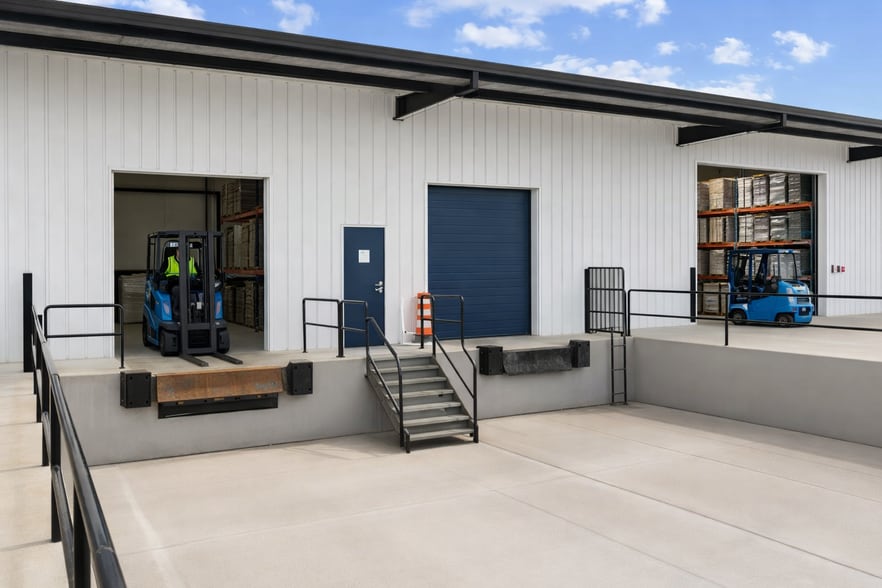 More Photos Of 1730 Five Points Ln, Fuquay-Varina Warehouse For Lease