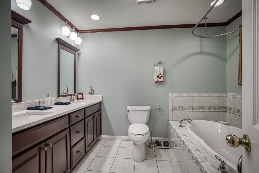 More Photos Of 200 Little Acres Dr, Marion Specialty For Sale