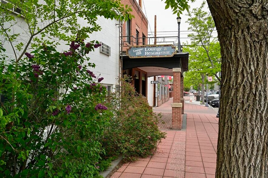 More Photos Of 234 E 1st St, Powell Hotel For Sale