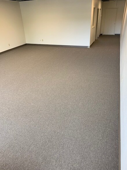 More Photos Of 3101-3121 Kintzley Ct, Laporte Storefront Retail Office For Lease