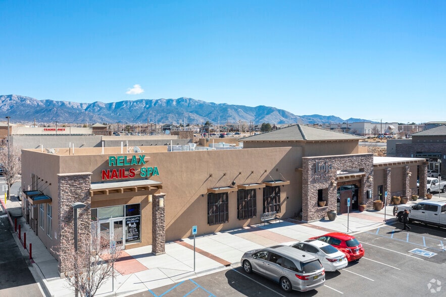 More Photos Of 8850 Holly St NE, Albuquerque Unknown For Lease