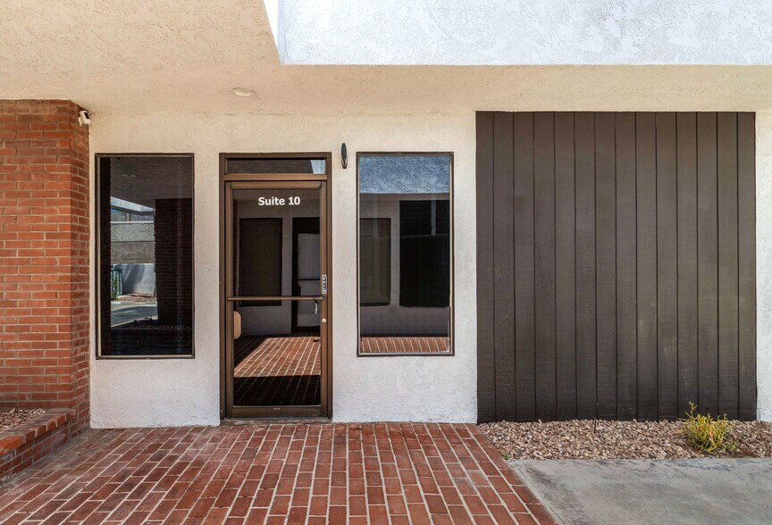 More Photos Of 2150 E Tahquitz Canyon Way, Palm Springs Medical For Lease