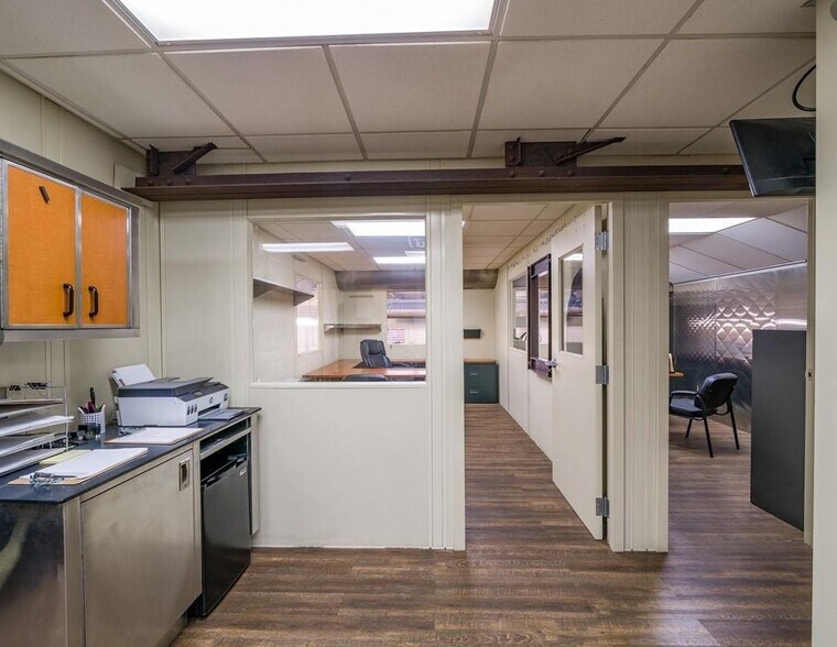 More Photos Of 305 Tremont St, Rochester Warehouse For Sale