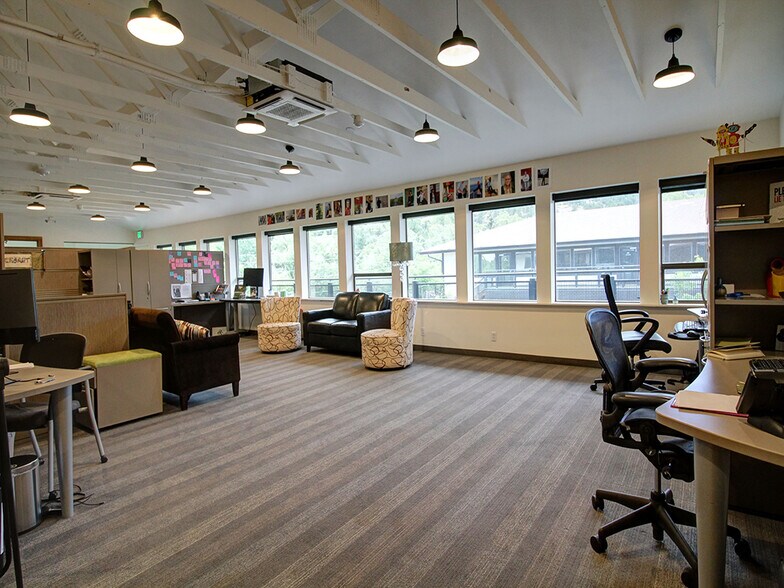More Photos Of 207 Canyon Blvd, Boulder Office For Sale