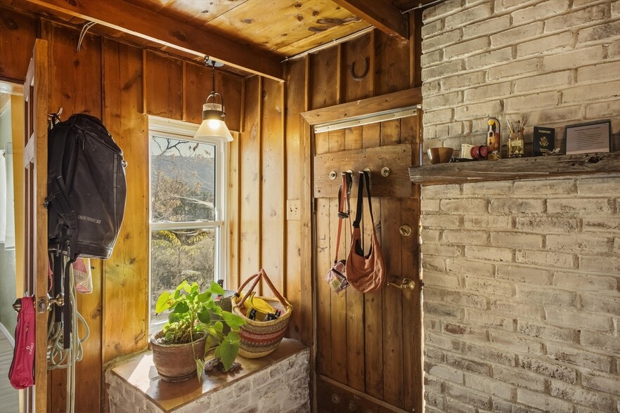 More Photos Of 24 Matisse Rd NE, Albuquerque Apartments For Sale