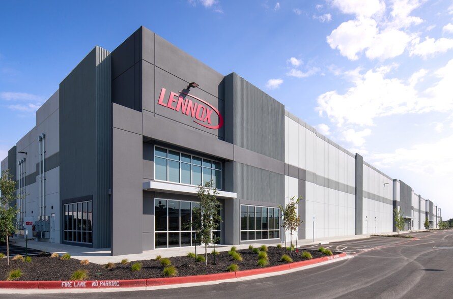 Primary Photo Of 500 Wonder World Dr, San Marcos Distribution For Lease