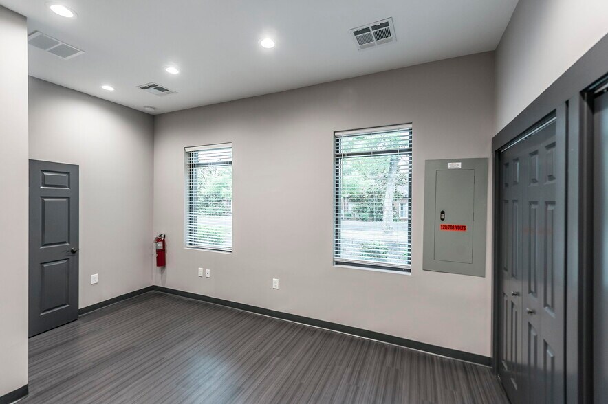 More Photos Of 190D Saundersville Rd, Hendersonville Office For Lease