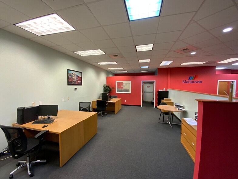 More Photos Of 4427 Talmadge Rd, Toledo Office For Lease