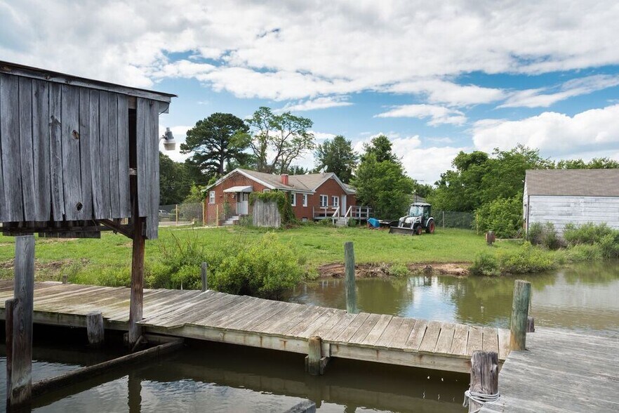 19305 Wilmott Dr, Benedict, MD 20612 Marina For Sale