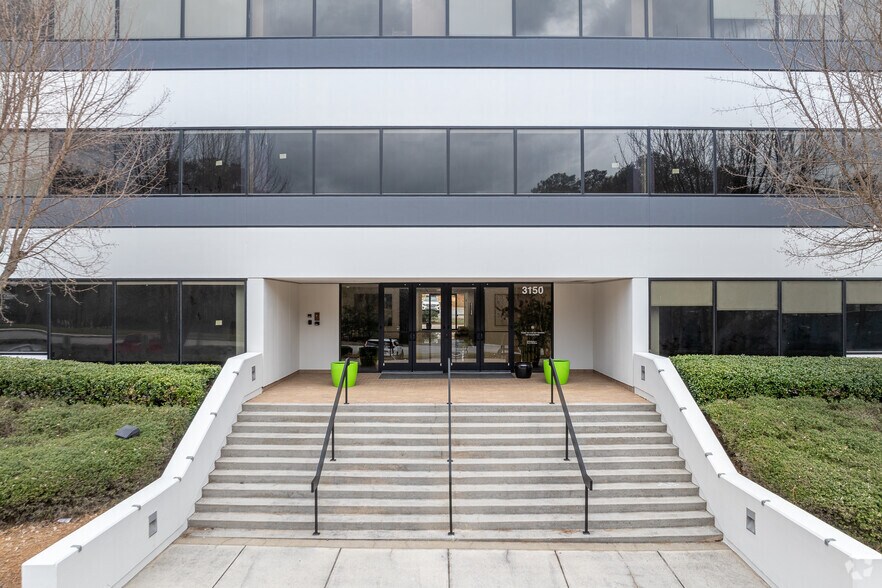 More Photos Of 3150 Holcomb Bridge Rd, Norcross Office For Lease