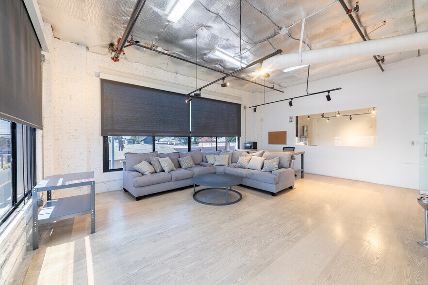 More Photos Of 197 E Jefferson Blvd, Los Angeles Warehouse For Sale