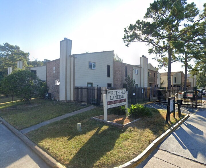 More Photos Of 2200 Cypress Landing Dr, Houston Apartments For Sale