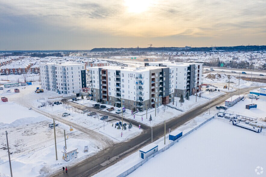 More Photos Of 1449-1451 Av De La Gare, Mascouche Multifamily For Sale