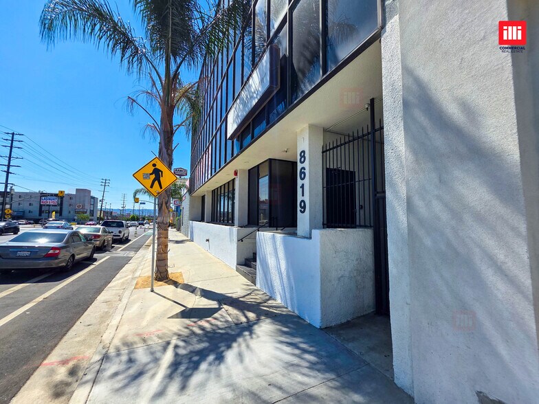 More Photos Of 8619 Reseda Blvd, Northridge Medical For Lease