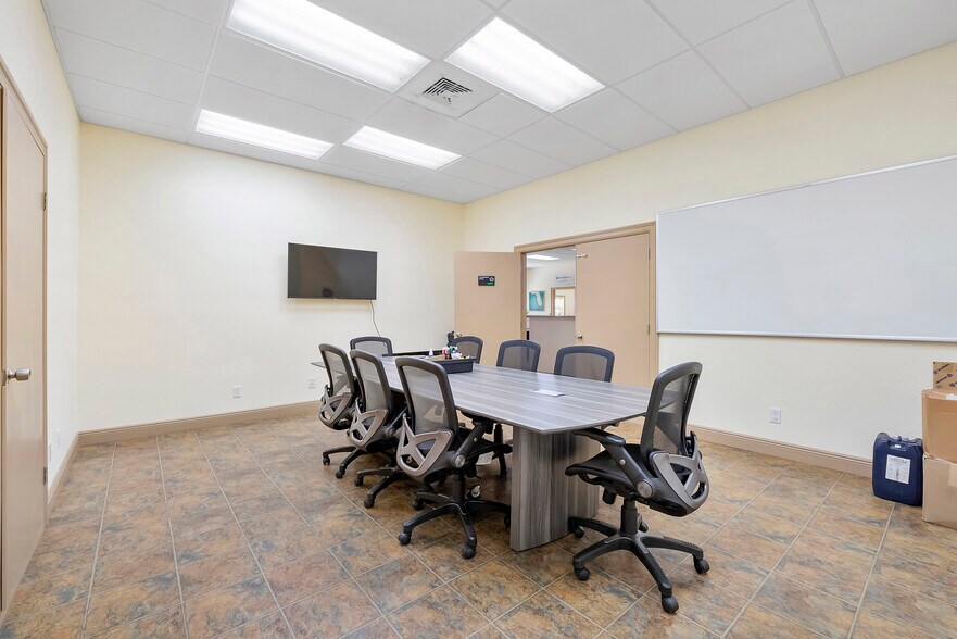 More Photos Of 1133 53rd Ct N, Mangonia Park Warehouse For Sale