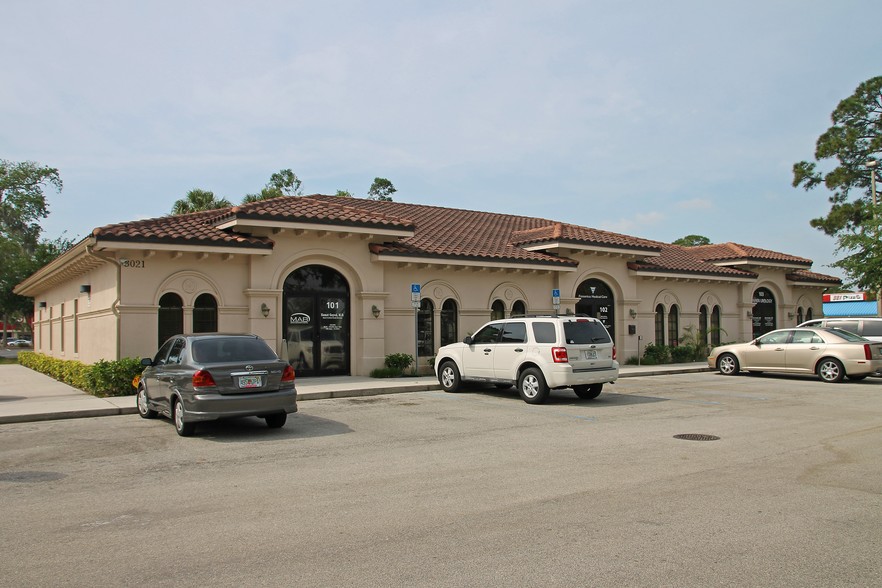 More Photos Of 3021 Eau Gallie Blvd, Melbourne Medical For Lease