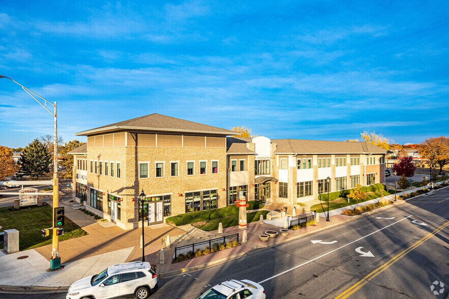 Primary Photo Of 125 Little Canada Rd W, Little Canada Storefront Retail Office For Sale