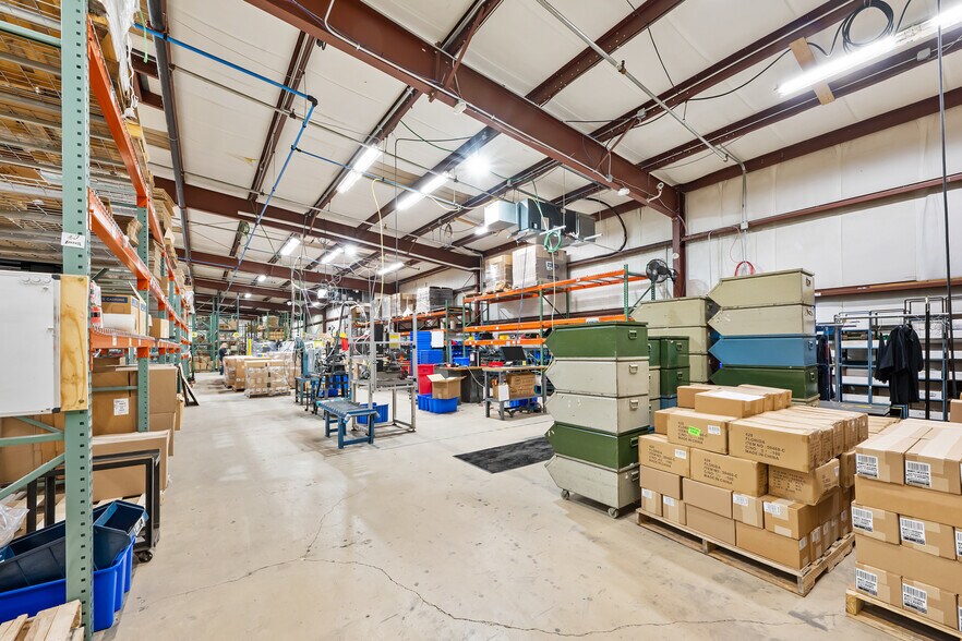 More Photos Of 2 Sunshine Blvd, Ormond Beach Light Distribution For Lease