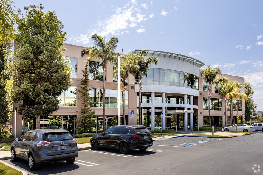 More Photos Of 903 Calle Amanecer, San Clemente Office For Lease