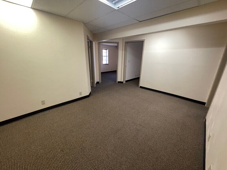 More Photos Of 3801 NW 63rd St, Oklahoma City Office For Lease