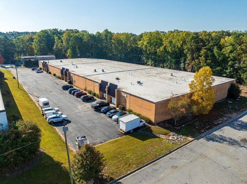 More Photos Of 1841-1859 Warren Pl, Norcross Warehouse For Lease