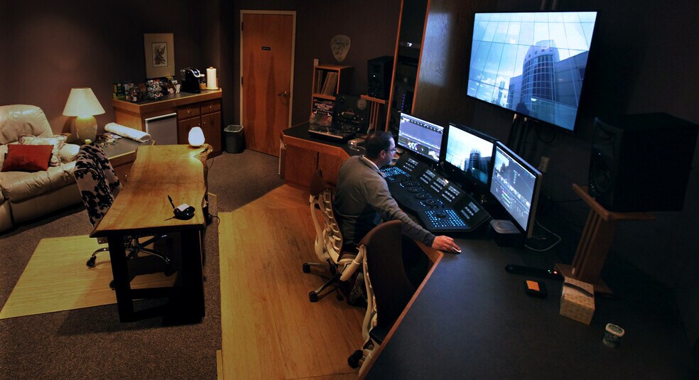 More Photos Of 810 Dominican Dr, Nashville Loft Creative Space For Lease