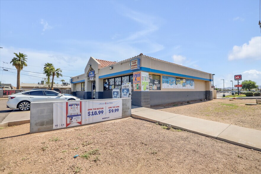More Photos Of 1033 N 24th Pl, Phoenix Service Station For Sale