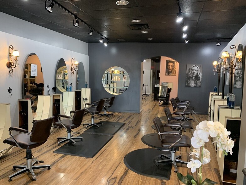 More Photos Of 620 W Edison Rd, Mishawaka Unknown For Lease