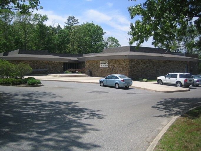 More Photos Of 339 N Route 73, Berlin Medical For Lease