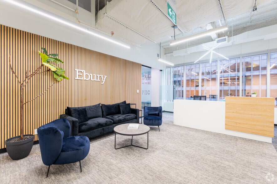 More Photos Of 70 York St, Toronto Office For Lease