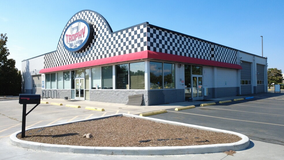More Photos Of 8160 W Overland Rd, Boise Carwash For Sale