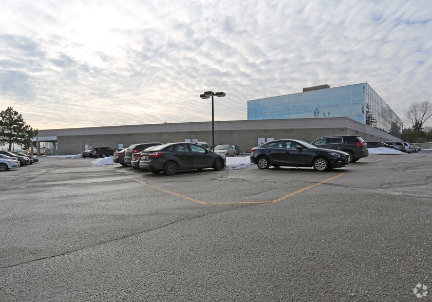 More Photos Of 1550 Kingston Rd, Pickering Office For Lease