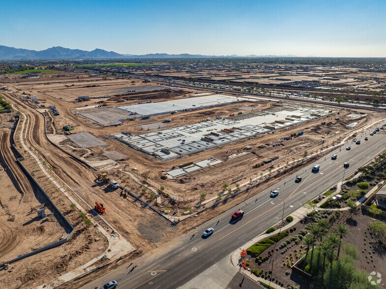 More Photos Of 3438 N 93rd Ave, Phoenix Industrial For Sale