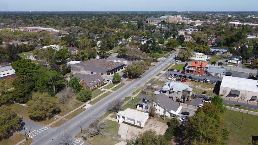 More Photos Of 500 N Jefferson St, Albany Medical For Sale
