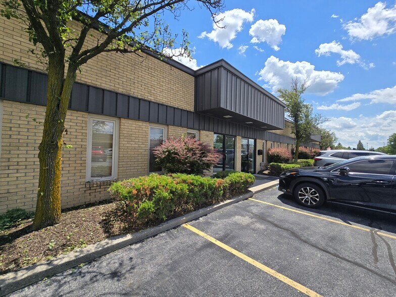 More Photos Of 9721 Prairie Ave, Highland Medical For Sale