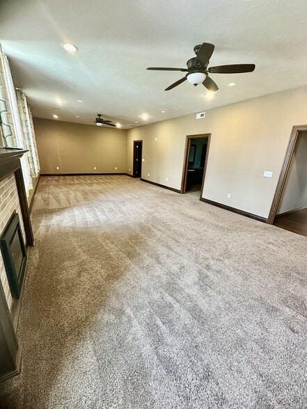 More Photos Of 201 E Church St, Ozark Lodge Meeting Hall For Sale