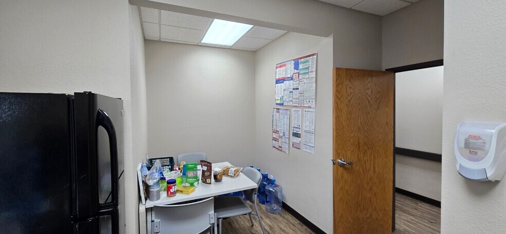 More Photos Of 1100 Gail Gardner Way, Prescott Office For Sale