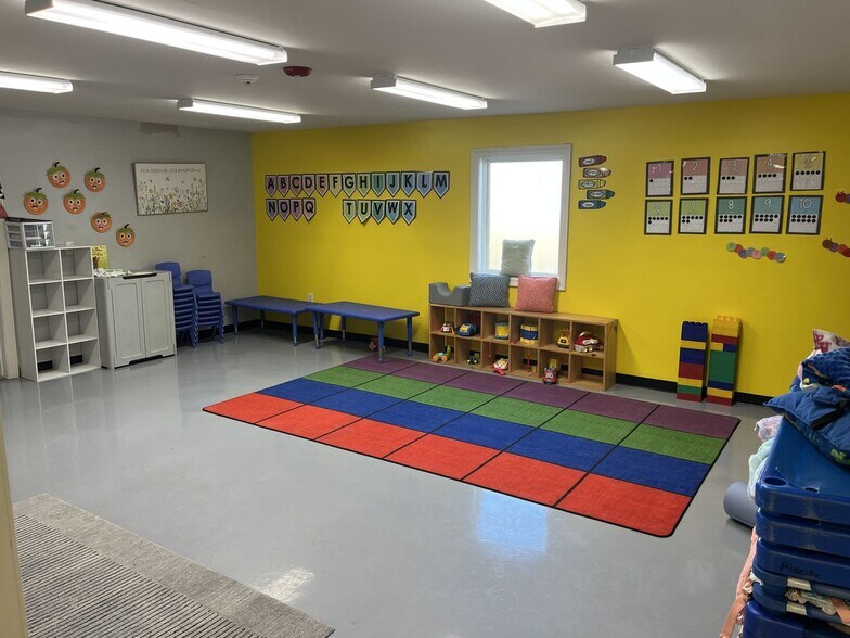 More Photos Of 25883 Friendship Rd, Daphne Warehouse For Sale