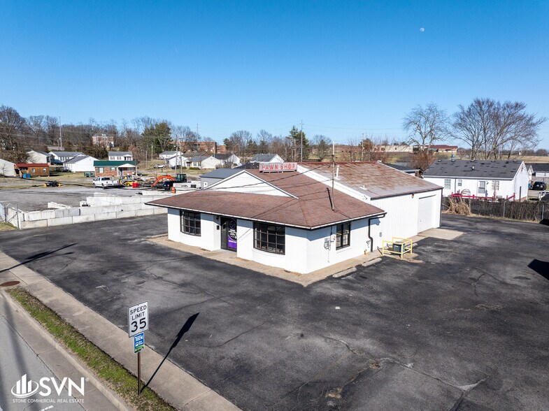 Primary Photo Of 508 S 3rd St, Danville Showroom For Lease