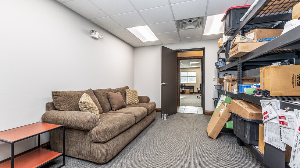 More Photos Of 11470 Industrial Dr, Galena Warehouse For Sale