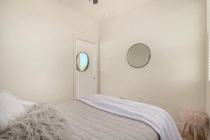 More Photos Of 1728 W Sherman St, Phoenix Apartments For Sale