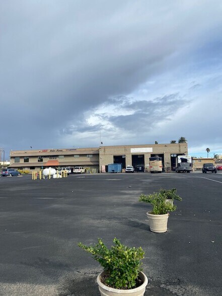 More Photos Of 8628 Sepulveda Blvd, North Hills Storefront Retail Residential For Sale