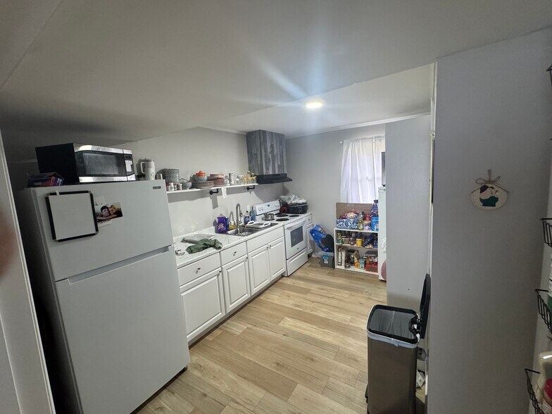 More Photos Of , Gallatin Multifamily For Sale