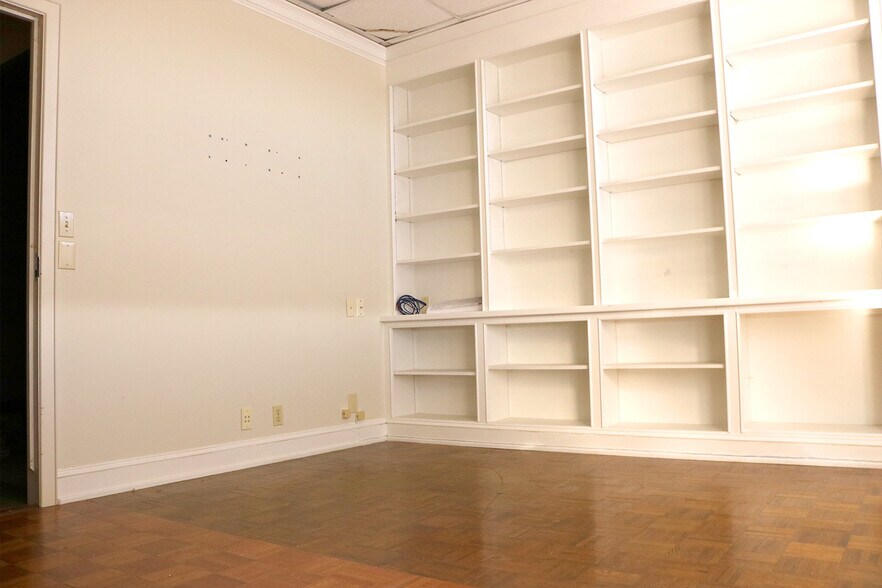 More Photos Of 3525 Prytania St, New Orleans Office For Sale