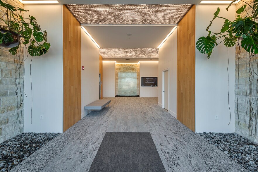 More Photos Of 6844 Harris Pky, Fort Worth Medical For Lease