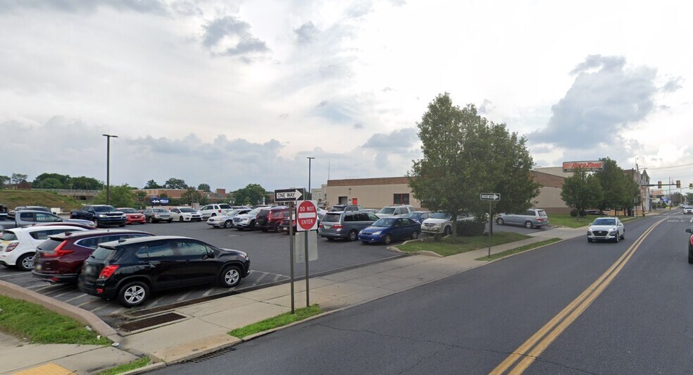 More Photos Of 1501 W Tilghman St, Allentown Auto Dealership For Sale