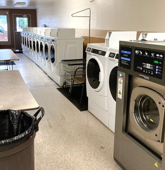 More Photos Of 84 Wapato way, Manson General Retail For Sale